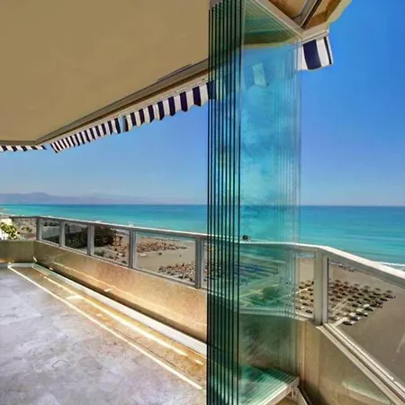 Appartement Luxury Penthouse 4 Bedrooms Facing The Sea *
