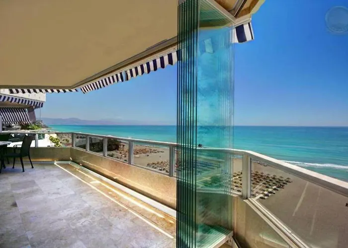Apartment Luxury Penthouse 4 Bedrooms Facing The Sea *