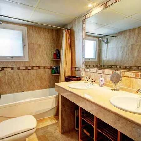 Luxury Penthouse 4 Bedrooms Facing The Sea Torremolinos